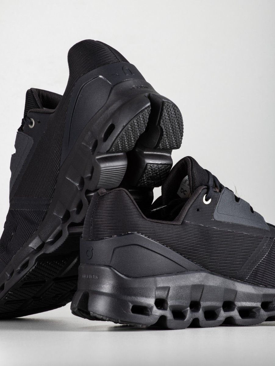 On Running Cloudstratus