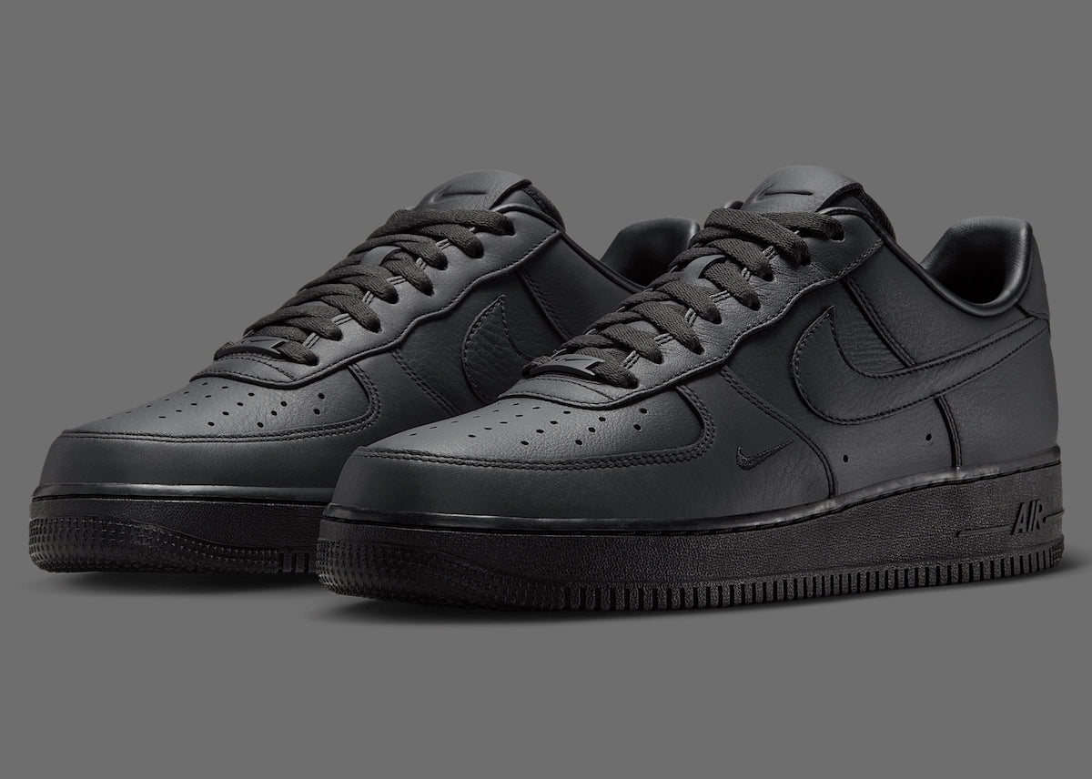 Nike Air Force