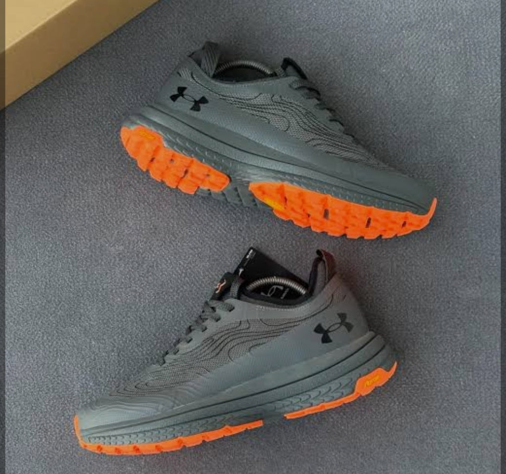 Under Armour Infinite Pro Trail