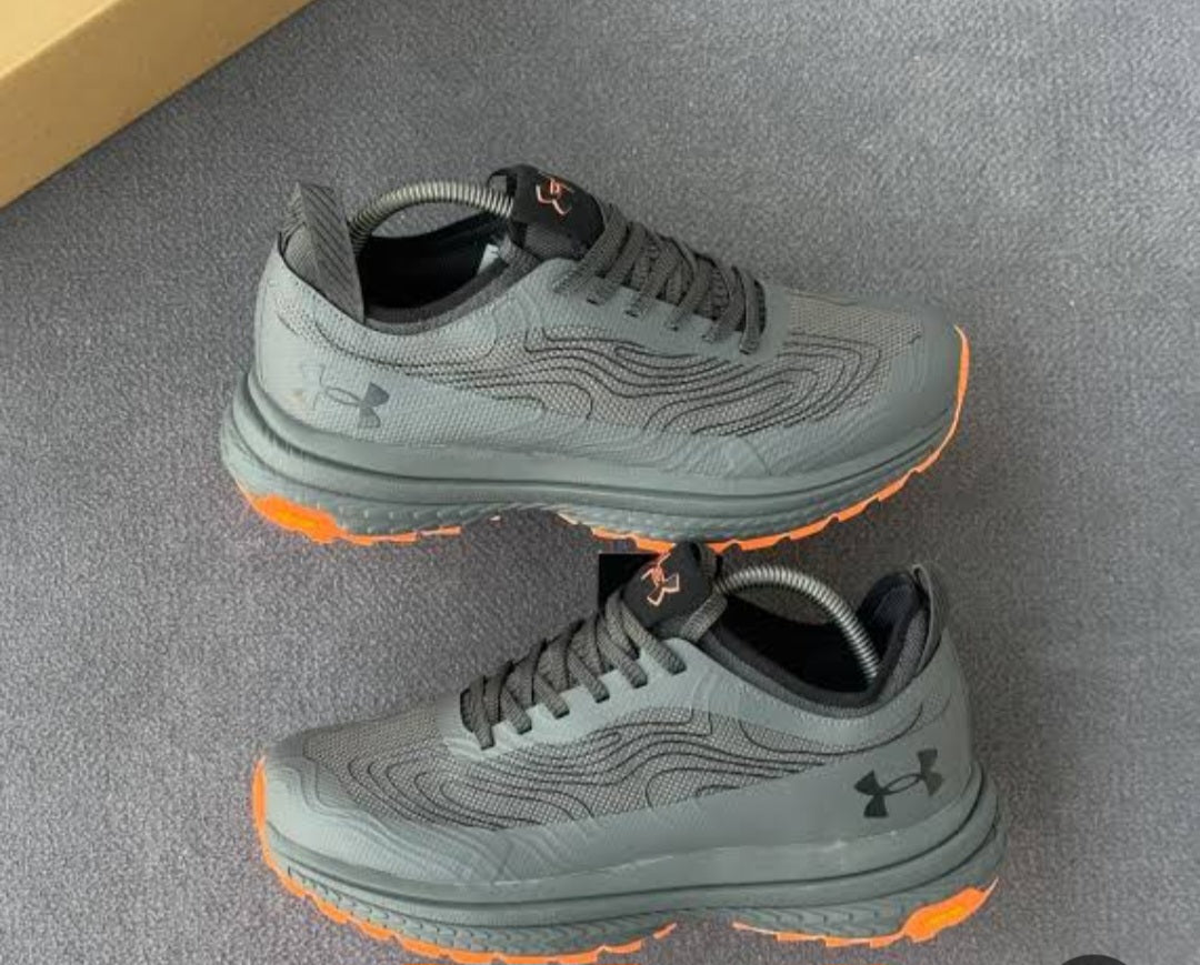 Under Armour Infinite Pro Trail
